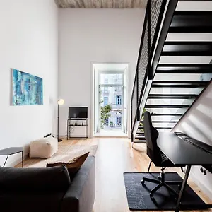 Flh Intendente Industrial Mezzanine With Balcony Lisbona
